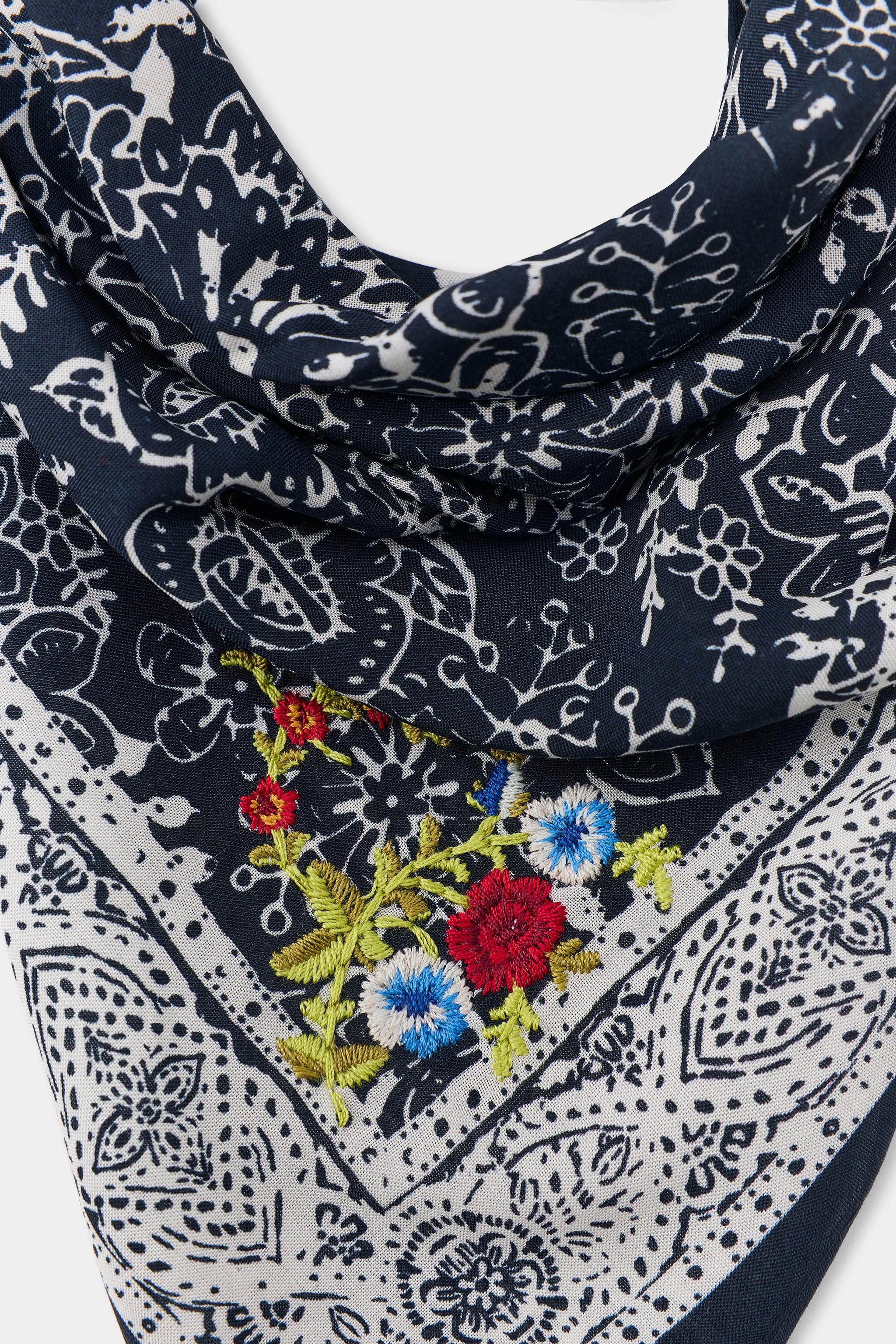 FOULARD BANDANA À IMPRIMÉ FLEURS BRODÉES